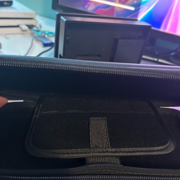 Nintendo switch whole setup - Picture 12 of 14